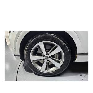 Genesis GV80 2.5T 2024, Gasolina, 2WD, con Caja de Cambios Automática, Asientos de Cuero, Cámara Trasera, 66,249 km, Volante a la Izquierda - Product Image 5