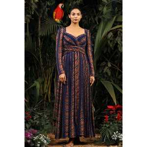 Robe de soirée à imprimé numérique de créateur, tenue de soirée élégante - Product Image 5