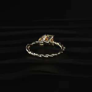 Bague en diamant émeraude et poire certifiée IGI, clarté D-E VVS-VS, avec bande pavée torsadée, magnifique bague en diamant provenant d'un fournisseur indien - Product Image 5