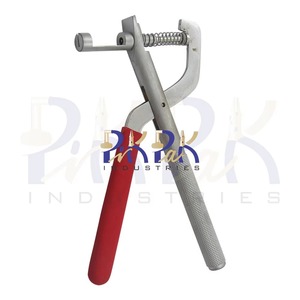 Pince à retirer les maillons de bracelet, style B, largeur 42 mm, livrée avec 2 poinçons 80 mm, taille 1,00 mm, 150 mm, acier inoxydable et poignée en mousse mate - Product Image 1