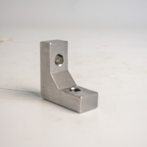 AMT VINA Fabrication Métallique Personnalisée Usinage CNC Service de Fabrication Précise de Supports de Connexion en L Faible MOQ Usine - Product Image 1
