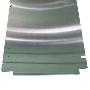 Fournisseur de pièces en tôle de précision OEM ODM, découpe laser pour la fabrication de boîtiers électriques et de boîtes de commande - Product Image 1