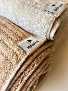 Ensemble cadeau de serviettes en coton biologique pour le visage et le bain, doux, absorbant, respectueux de la peau, cadeau de naissance pour elle, duo naturel non teint pour la maison et le spa - Product Image 3