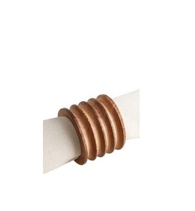Anneau de serviette en bois aux détails raffinés, touche sophistiquée pour un environnement de repas haut de gamme - Product Image 5