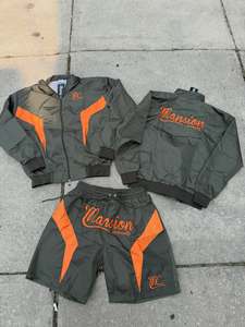 Conjunto de Camiseta y Pantalones Cortos de Verano para Hombre, Color Sólido, 2 Piezas, Estilo Urbano, Ecológico, Lavado Ácido, Impresión por Transferencia de Calor Personalizada, Venta al Por Mayor - Product Image 4