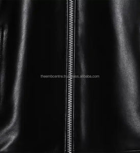 Chaqueta de lona resistente a prueba de viento con logotipo personalizado de alta calidad para hombre, chaqueta de abrigo de invierno a la moda con cuello levantado para hombre - Product Image 4