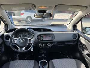 Yaris L 2 portes Hatchback d'occasion 2017 - Product Image 3