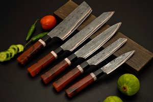 Cuchillo de Chef Red Tsunami de 8 Pulgadas de Acero de Damasco con Mango de Madera de Resina, Espiga Recta, Borde Biselado, Punta Afilada, 2 Hojas, 3 Años de Garantía - Product Image 4
