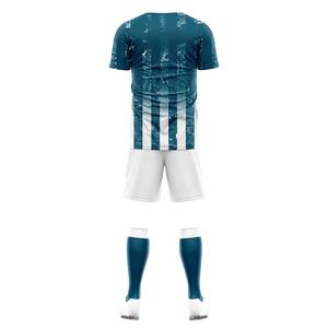 Conjunto de Uniforme de Fútbol Personalizable y Duradero, Ropa Deportiva de 2 Piezas con Impresión por Sublimación, 100% Poliéster, Servicio OEM - Product Image 4