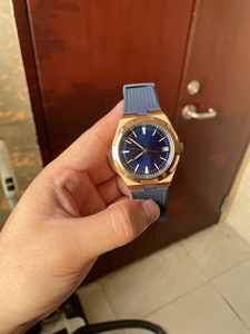 Reloj de Hombre Mecánico Automático de 41 mm, de Alta Gama, con Esfera Azul, Correa de Goma, para Negocios, Viajes y Uso Diario - Product Image 1