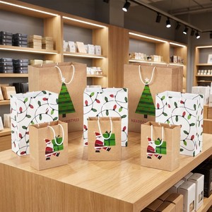 Sacs cadeaux réutilisables en papier kraft, best-seller au Vietnam, avec logo imprimé en flexographie, sacs d'emballage personnalisés pour fêtes et artisanat, pour Noël et les fêtes. - Product Image 6