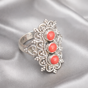 Anillo de Coral Natural con Filigrana de Plata de Ley 925, Anillo Hecho a Mano, Joyería de Diseño Étnico Vintage para Mujer - Product Image 1