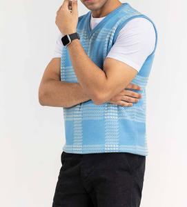 Suéter de Punto Grueso para Hombre, Cuello Redondo, Negro, Mezcla de Lana al 70% y Cachemira al 30%, Personalizado, Sin Mangas - Product Image 1