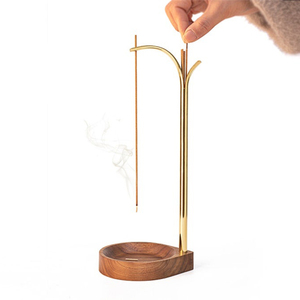 Porte-encens élégant à suspendre en laiton avec cendrier en bois. Décoration Zen Moderne et Créative pour la Maison et le Bureau - Product Image 5