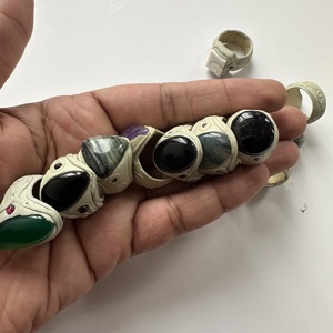 ชุดทำแหวน DIY TFH จำนวน 20 วง พร้อมหินกึ่งมีค่า 162 กรัม แหวนทำมือขัดเงา หินสีสันสดใส - Product Image 1