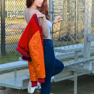 Veste courte universitaire pour femme, style Letterman, rouge et orange, avec manches en similicuir, vêtement d'extérieur décontracté, mode féminine - Product Image 4