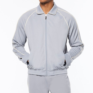 ชุดวอร์มผ้าฝ้ายผสมโพลีเอสเตอร์แบบเรียบง่ายจาก Outfitize International ขายส่งราคาประหยัด ชุดพื้นฐาน - Product Image 3