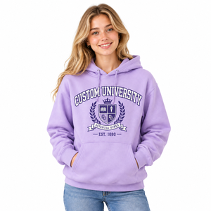 Sweat à capuche vintage lavande pour femme, motif universitaire, avec poche avant, idéal pour l'hiver, tenue de campus, vente en gros OEM ODM - Product Image 1