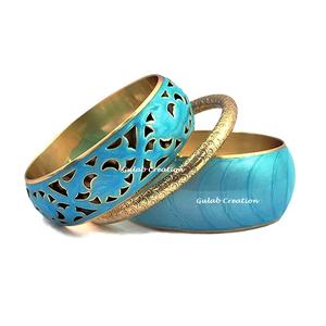 Juego de brazaletes de latón con esmalte de color turquesa, joyería de moda tradicional apilable hecha a mano para mujer - Product Image 1