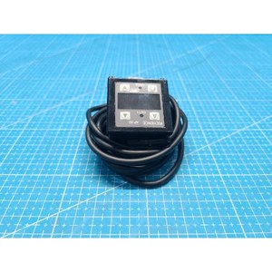Sensor de Presión Digital KEYENCE AP-32 Usado Como Está, Piezas de Equipos de Semiconductores Legados - Product Image 4