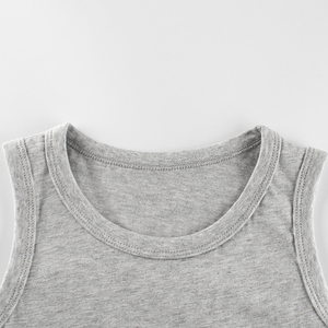 Débardeur en tricot gris pour homme, imprimé ours de dessin animé, col rond, style décontracté, respirant, 100 % coton - Product Image 3