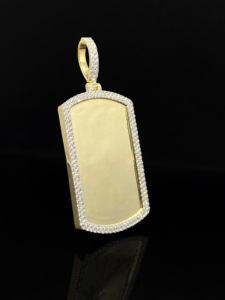 Pendentif Dog Tag en Acier Inoxydable Personnalisé avec Gravure Infini et Pierres CZ Brillantes Serties en Bezel, Style Hiphop Ice Legacy Argenté pour Homme - Product Image 2
