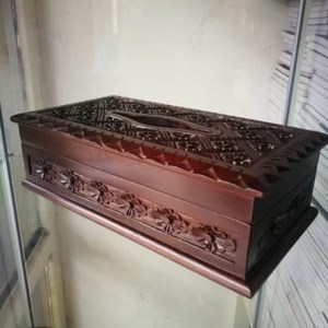 Premium Engraved <b>Floral</b> Pattern Carved Wooden Tissue <b>Box</b> & Holder for Dining Room and Bedroom - Product Image 6
