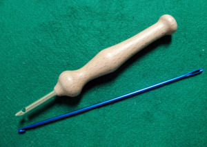 AA0269 Wood Handle Punch <b>Needle</b> with <b>threader</b>|Wooden Punch <b>Needle</b> Craft Tool With Metal Tip For Handmade Crochet Projects - Product Image 5