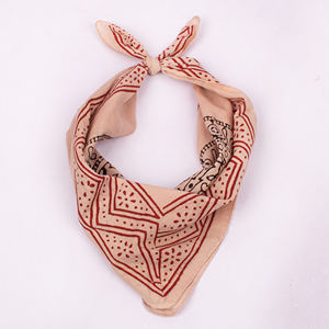 Foulard bandana imprimé à la main unisexe, respirant, à nouer autour du cou ou sur la tête, en coton premium écologique, style Bagaru - Product Image 1