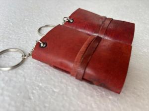 Carnet de notes compact en cuir véritable de qualité supérieure avec fermeture à sangle, idéal pour les voyages, article cadeau - Product Image 5