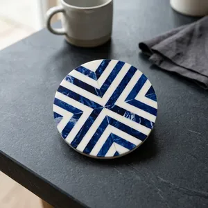 Posavasos de Resina Hecho a Mano, Azul y Blanco, con Incrustaciones Geométricas, Redondo, Protector Decorativo para Mesa, para Café, Té, Comedor, Decoración del Hogar - Product Image 3