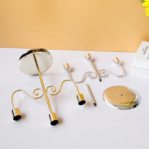 Candelabro de Hierro de Estilo Europeo Minimalista, Candelabro de Metal de Tres Brazos, Portavelas Cónico - Product Image 6