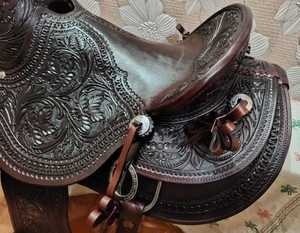 Selle en cuir western durable pour chevaux, avec un design confortable, idéale pour la promenade, les tâches à la ferme, la randonnée et l'entraînement. - Product Image 3