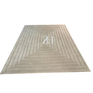Alfombra Moderna de Lana Geométrica, Color Beige Neutro, Hecha a Mano con Lana de Nueva Zelanda - Product Image 1