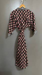 Robe de maison en velours à imprimé floral indien de luxe, kimono unisexe en coton, style bohème, chaud pour l'hiver, cadeau de Noël - Product Image 6