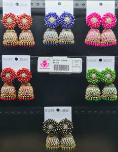 Boucles d'oreilles Jhumka indiennes plaquées or avec cristaux AB, perles colorées et halo de perles, bijoux ethniques, lot en gros - Product Image 1