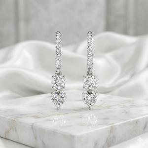 Pendientes colgantes tipo huggie y colgantes lineales de oro de 1.40 CTW con diamantes cultivados en laboratorio, corte redondo/corazón, engaste de púas/pavé, color E-F, certificados - Product Image 4