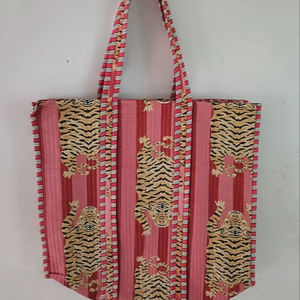 Quilted Cotton Tote <b>Bag</b> for Women <b>Patchwork</b> Cotton Tote <b>Bags</b> Floral Printed Cotton Quilted Tote <b>Bag</b> Sale for Women Summer Winter - Product Image 1