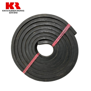 Láminas de Goma Industrial de Alta Calidad de 10 mm de Grosor, 450 mm de Ancho y 10 m de Largo para Uso Industrial - Product Image 1