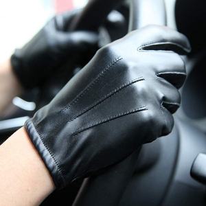 2025 guantes de cuero personalizados de alta moda para hombre guantes de cuero de Cabretta con pantalla táctil para teléfono móvil - Product Image 5