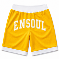 Fabricant de shorts à marque privée, shorts de sport en polyester à coupe ample personnalisés, impression sur maille, shorts de basket-ball pour hommes, shorts de course d'été