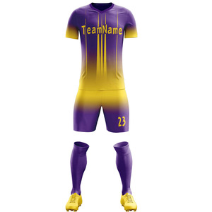 ชุดยูนิฟอร์มฟุตบอลแบบซับลิเมชั่นสั่งทำพิเศษ ปี 2026 – เสื้อฟุตบอลไล่เฉดสีม่วงทองพร้อมกางเกงขาสั้นลายทางและถุงเท้า ชุดทีม OEM สำหรับผู้ชาย - Product Image 3