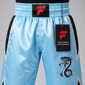 Pantalon de kick-boxing confortable, conçu avec un tissu doux, des coutures renforcées et une performance athlétique fiable. - Product Image 4