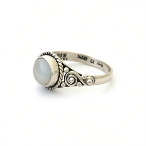 Dainty Moonstone Fashion <b>Ring</b> 2.4 Grams Weight - Product Image 2