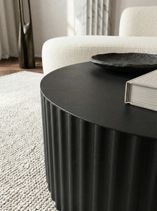 Mesa de Centro Redonda de Diseño Moderno con Tapa de Vidrio Templado y Estructura Metálica, Mueble Decorativo Contemporáneo para Sala de Estar - Product Image 3