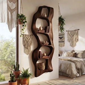 Étagère à livres en bois sculpturale moderne avec des courbes organiques et des étagères fluides pour une bibliothèque artistique à la maison ou un élément décoratif élégant pour le salon - Product Image 6