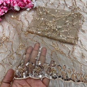 ผ้าส่าหรีสไตล์บอลลีวูดแบบตาข่ายลายผีเสื้อ ประดับเลื่อม ปักลาย C-Pallu พร้อมขอบลายอาร์โค  ชุดส่าหรีแบบยังไม่เย็บติดเสื้อ - Product Image 4