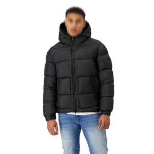 Chaquetas acolchadas para hombre recién llegadas, chaquetas de burbujas de invierno con logotipo personalizado para hombre, chaquetas acolchadas de diseño personalizado a la moda. - Product Image 1