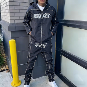 Ensemble de survêtement unisexe 2 pièces en nylon avec veste zippée et pantalon de jogging léger coupe-vent personnalisé - Product Image 4