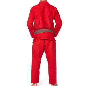 Uniforme de Karate Transpirable con Costuras Reforzadas y Tela Flexible para Entrenamiento - Product Image 2